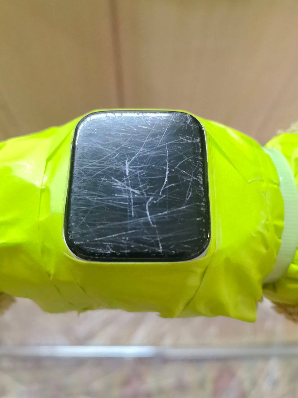 До обработки экрана часов